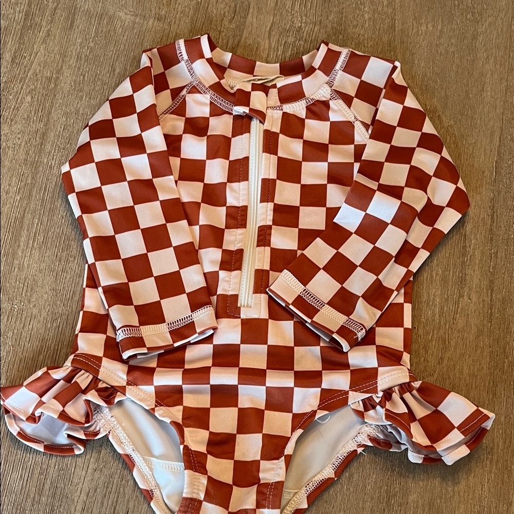 Kids Long-Sleeve Checkerboard One-Piece Swimsuit - Rust/White